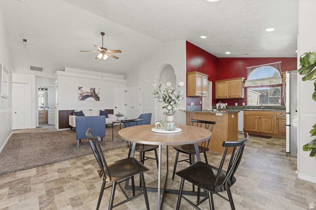 Image 7 of property listing at 1405 S 780 W, Payson, UT 84651