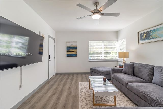 1051 Michigan Ave 1, Miami Beach, FL 33139