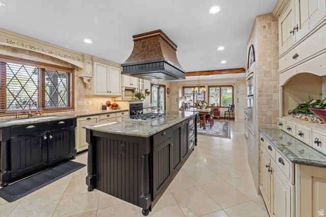 5105 W OLD OAK LN, Highland, UT 84003