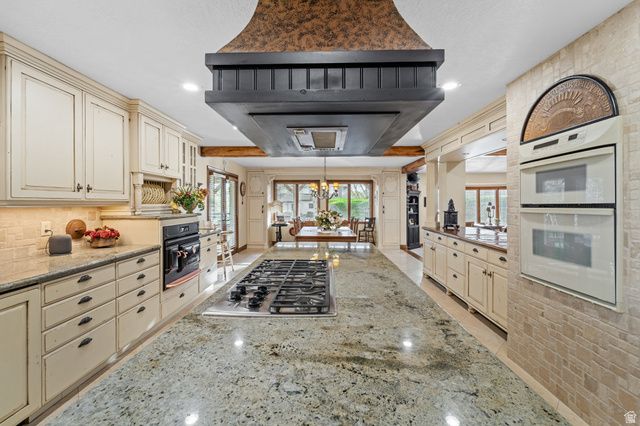 5105 W OLD OAK LN, Highland, UT 84003