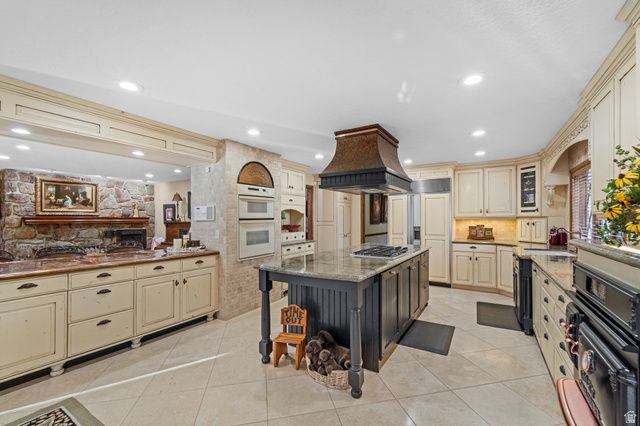 5105 W OLD OAK LN, Highland, UT 84003