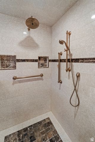 5105 W OLD OAK LN, Highland, UT 84003