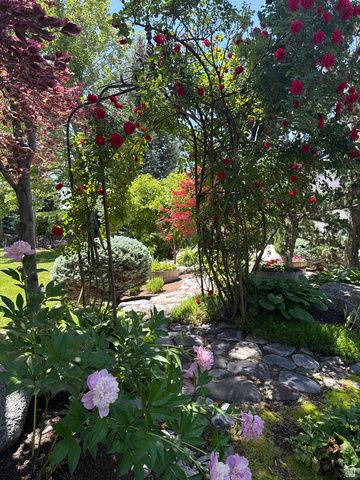 5105 W OLD OAK LN, Highland, UT 84003