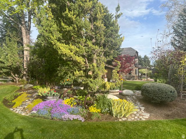 5105 W OLD OAK LN, Highland, UT 84003