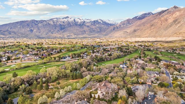 5105 W OLD OAK LN, Highland, UT 84003