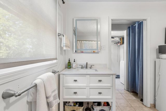 103 Locust Grove Drive, Georgetown, KY 40324