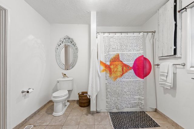 103 Locust Grove Drive, Georgetown, KY 40324