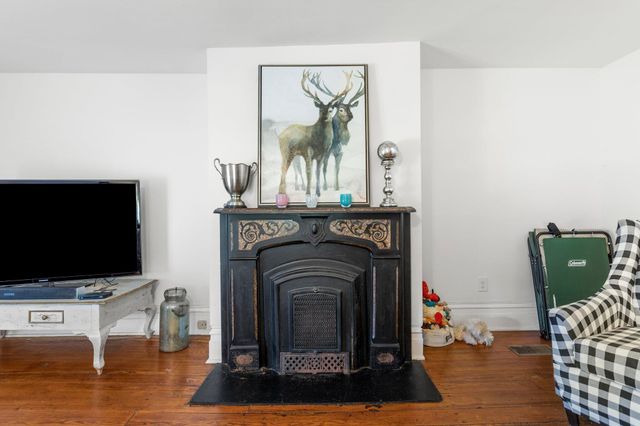 103 Locust Grove Drive, Georgetown, KY 40324