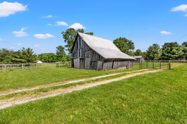 103 Locust Grove Drive, Georgetown, KY 40324