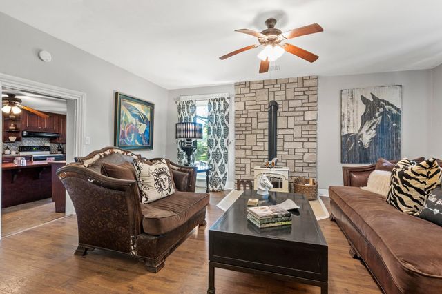 103 Locust Grove Drive, Georgetown, KY 40324