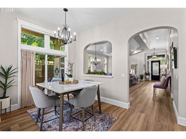 3489 RIVERPLACE Dr, Eugene, OR 97401