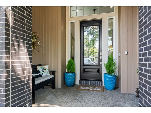 3489 RIVERPLACE Dr, Eugene, OR 97401