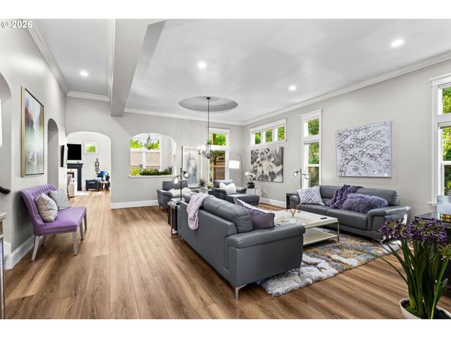 3489 RIVERPLACE Dr, Eugene, OR 97401