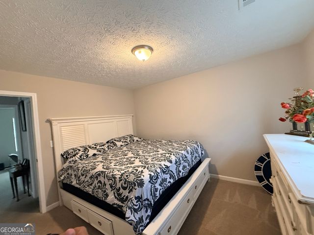 143 Kirts Ridge, Jackson, GA 30233