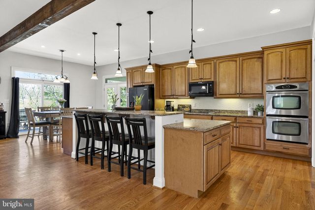 7312 OAK LN, Marshall, VA 20115