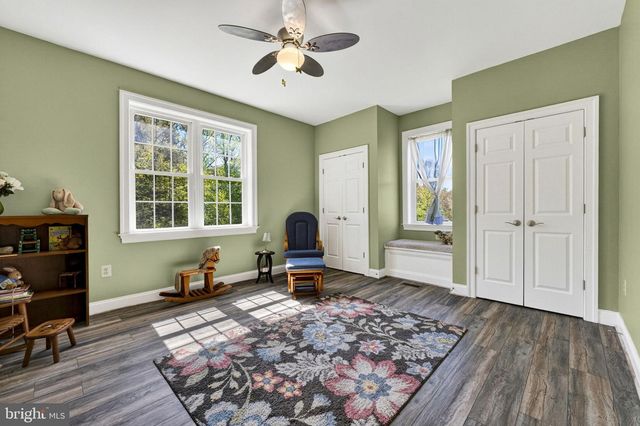 7312 OAK LN, Marshall, VA 20115