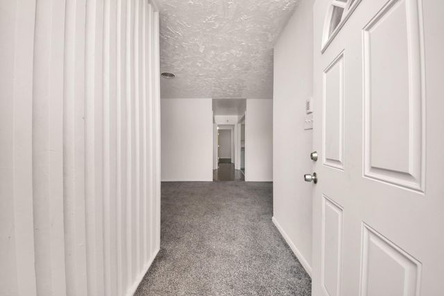 2703 Knotty Oaks Trail, Houston, TX 77045
