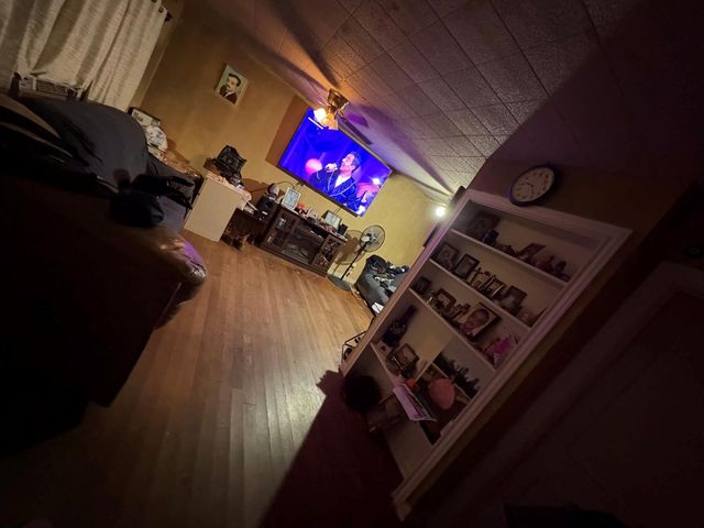 702 Gresham Street, Baytown, TX 77520