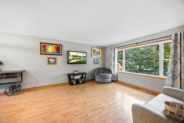 11030 135th Circle N, Champlin, MN 55316