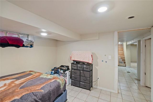 2215 Elizabeth Avenue, Kansas City, KS 66102