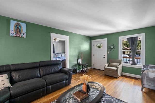 2215 Elizabeth Avenue, Kansas City, KS 66102