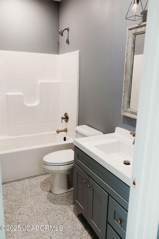 775 VINE DRIVE, Holts Summit, MO 65043