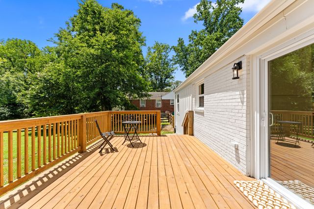714 Greymont Dr, Nashville, TN 37217