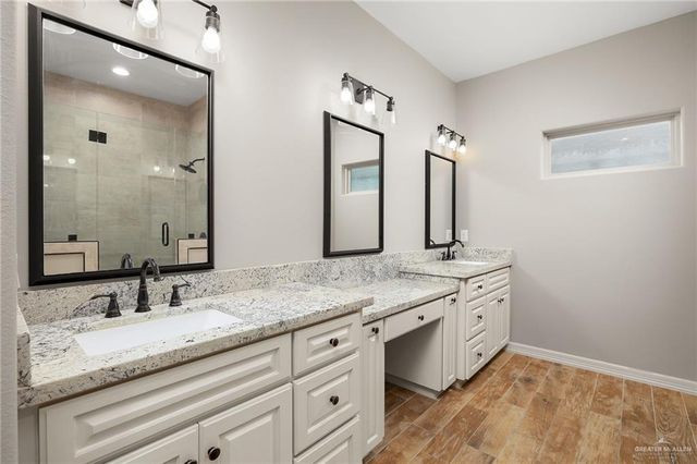 803 W Iroquois Avenue, Pharr, TX 78577
