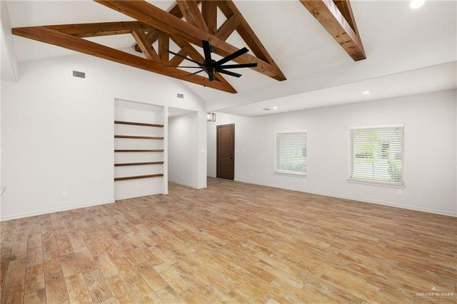 803 W Iroquois Avenue, Pharr, TX 78577