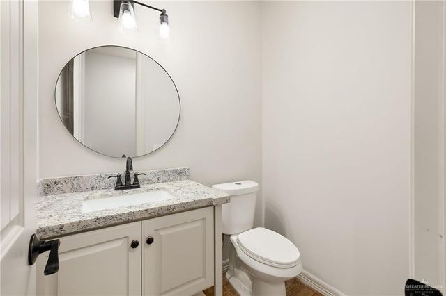 803 W Iroquois Avenue, Pharr, TX 78577