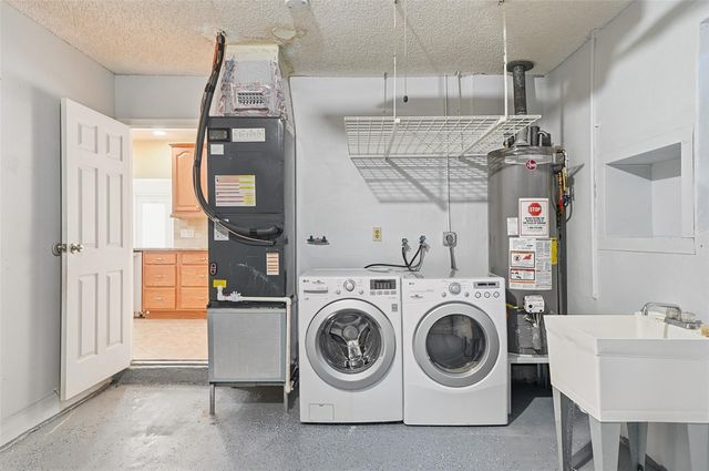 9310 NW 26th Street, Sunrise, FL 33322