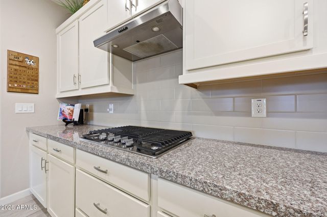 20750 W HILLCREST Boulevard, Buckeye, AZ 85396