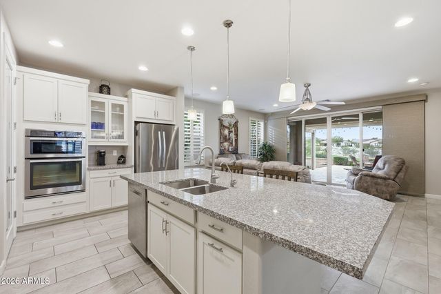 20750 W HILLCREST Boulevard, Buckeye, AZ 85396