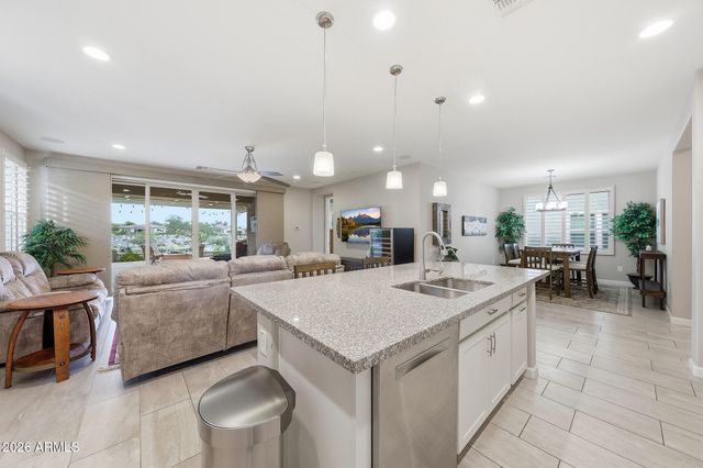 20750 W HILLCREST Boulevard, Buckeye, AZ 85396