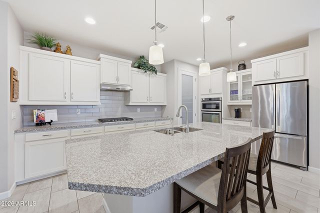 20750 W HILLCREST Boulevard, Buckeye, AZ 85396