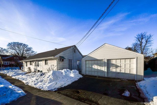 40 Firwood Road Main St, Port Washington, NY 11050