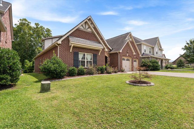 108 Gulfstream Dr, Gallatin, TN 37066