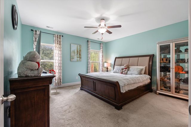 108 Gulfstream Dr, Gallatin, TN 37066