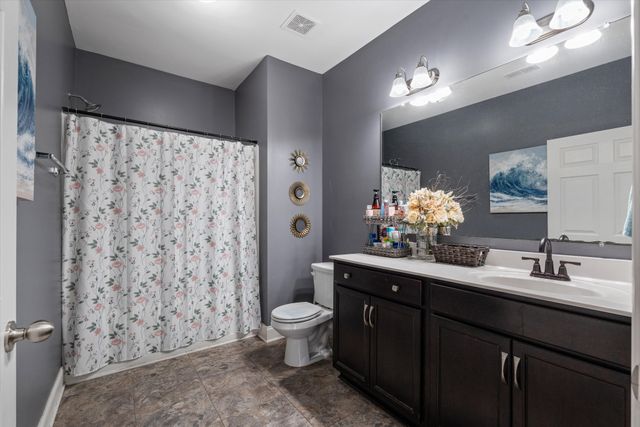 108 Gulfstream Dr, Gallatin, TN 37066