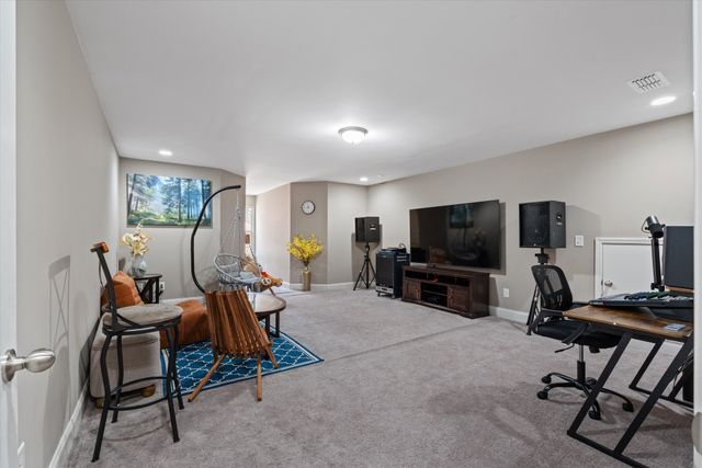 108 Gulfstream Dr, Gallatin, TN 37066