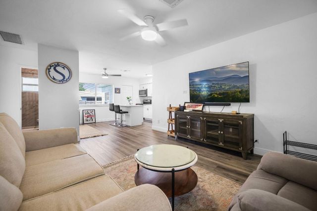 3761 NE 14th Avenue, Pompano Beach, FL 33064