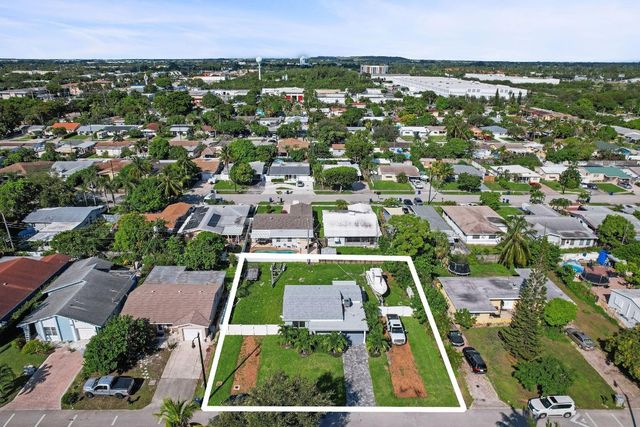 3761 NE 14th Avenue, Pompano Beach, FL 33064