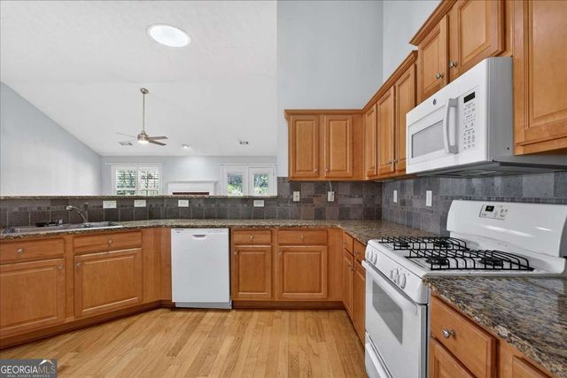 151 Bent Ridge Drive S, Dawsonville, GA 30534