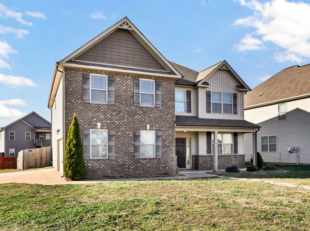 971 Cherry Blossom Ln, Clarksville, TN 37040