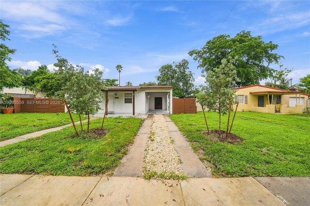 133 SW 22nd Terrace, Fort Lauderdale, FL 33312