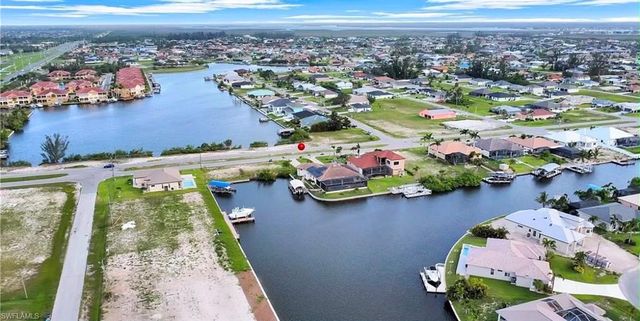 3227 Embers PKWY W, Cape Coral, FL 33993