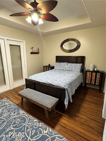 13513 Camino De Plata Ct, Corpus Christi, TX 78418