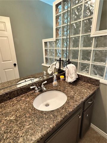 13513 Camino De Plata Ct, Corpus Christi, TX 78418