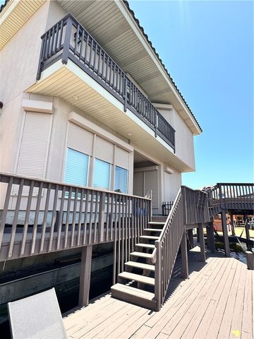 13513 Camino De Plata Ct, Corpus Christi, TX 78418