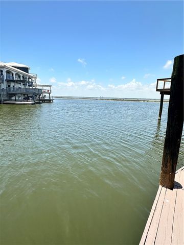 13513 Camino De Plata Ct, Corpus Christi, TX 78418